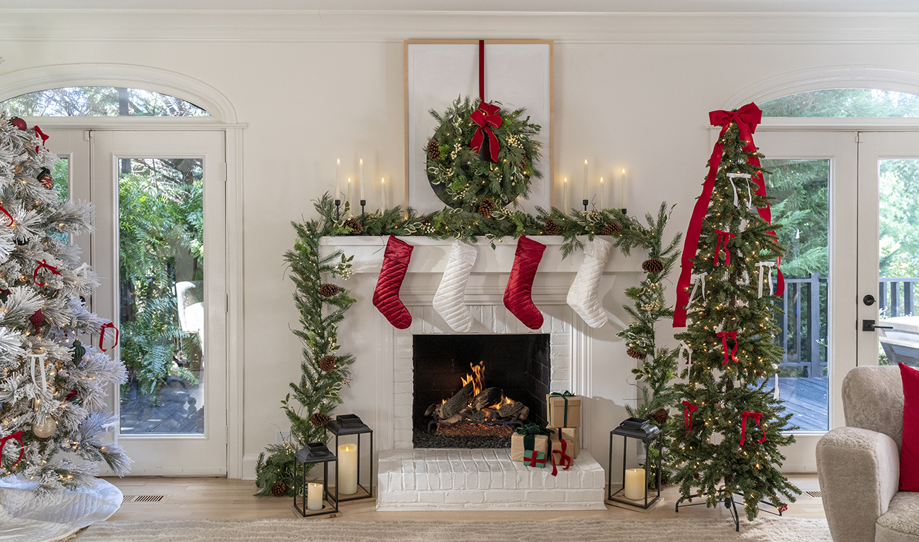 HGTV DEBUT HOLIDAY DECOR Total Licensing   HGTV Image To Use 