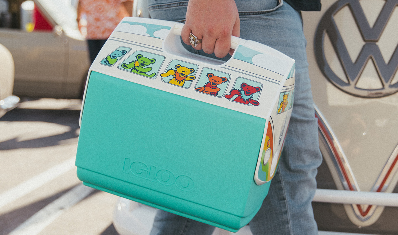 Igloo Launches NFL Coolers